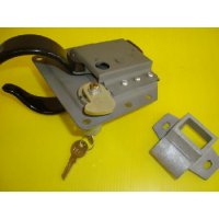 serrure + gache porte D LR88/109